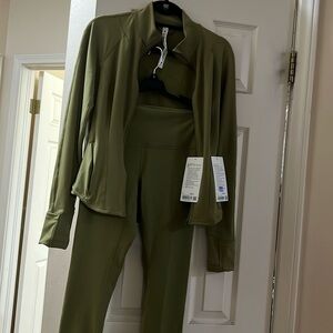 LULULEMON INSTILL JACKET AND WUNDER TRAIN LEGGINGS SET